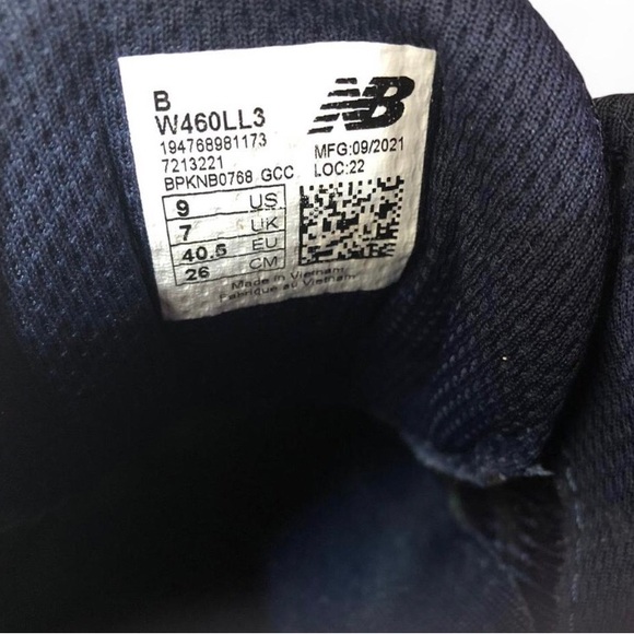 New Balance 460v3 Women’s Dark Blue and Light Pink Athletic Shoes Size 9 - Picture 8 of 9